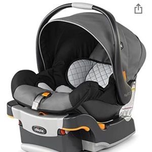 Chicco keyfit 30 with base